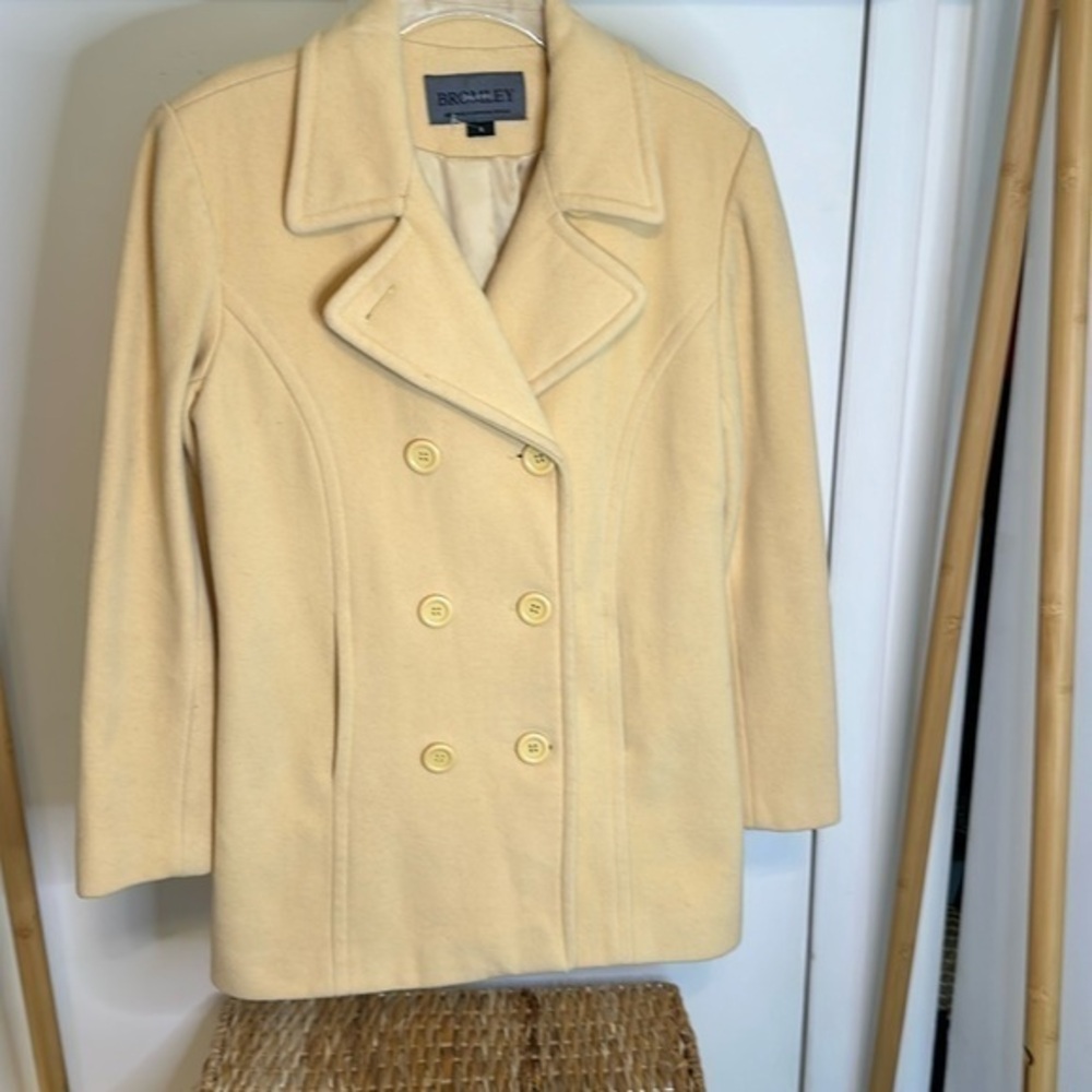 Bromley classic wool‎ peak coat size small